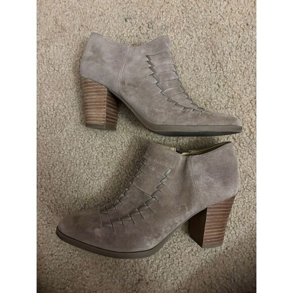 Franco Sarto Women's Destiny Boot Size 8.5 Block Heel Braided Taupe Gray Suede - Picture 5 of 7
